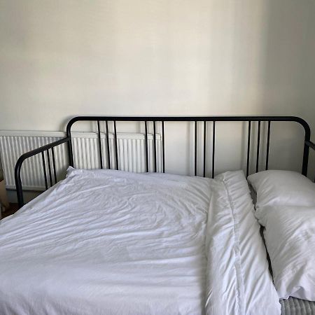 Mania Apartments Brighton Екстер'єр фото