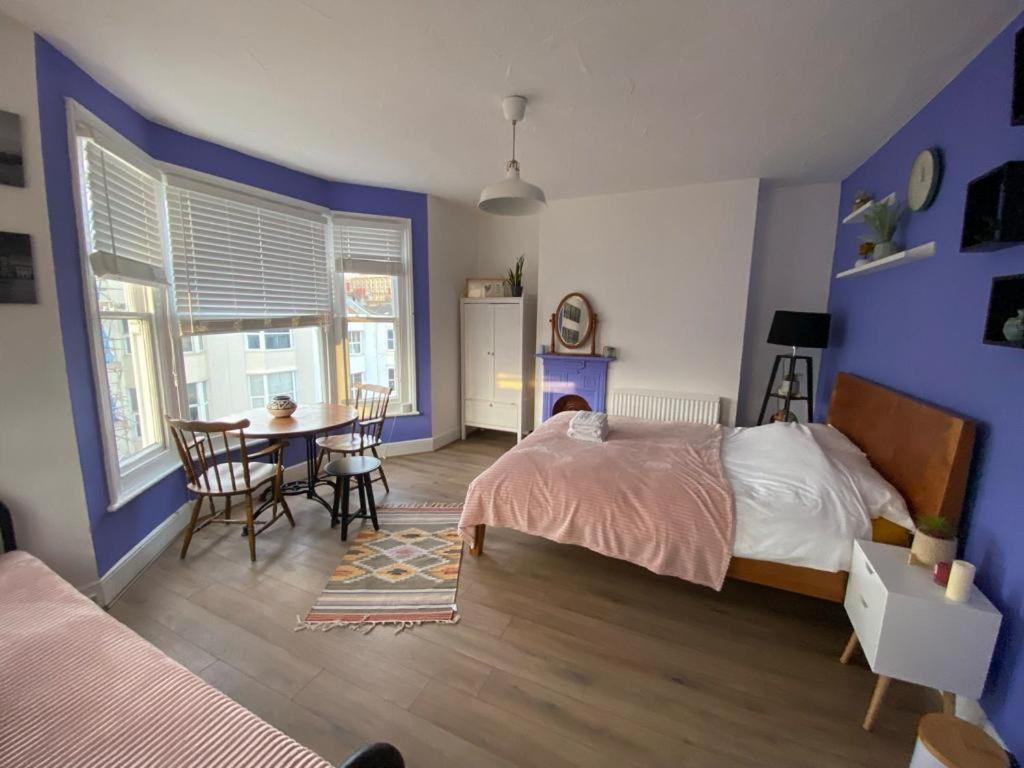 Mania Apartments Brighton Екстер'єр фото