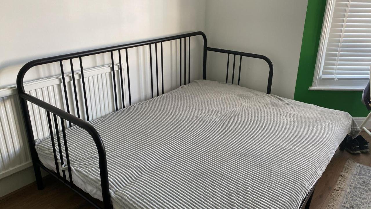 Mania Apartments Brighton Екстер'єр фото